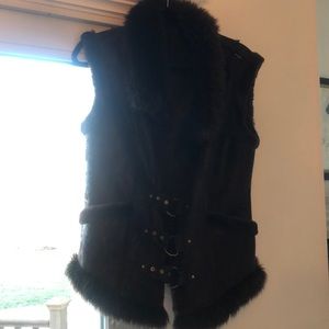 Fur brown vest